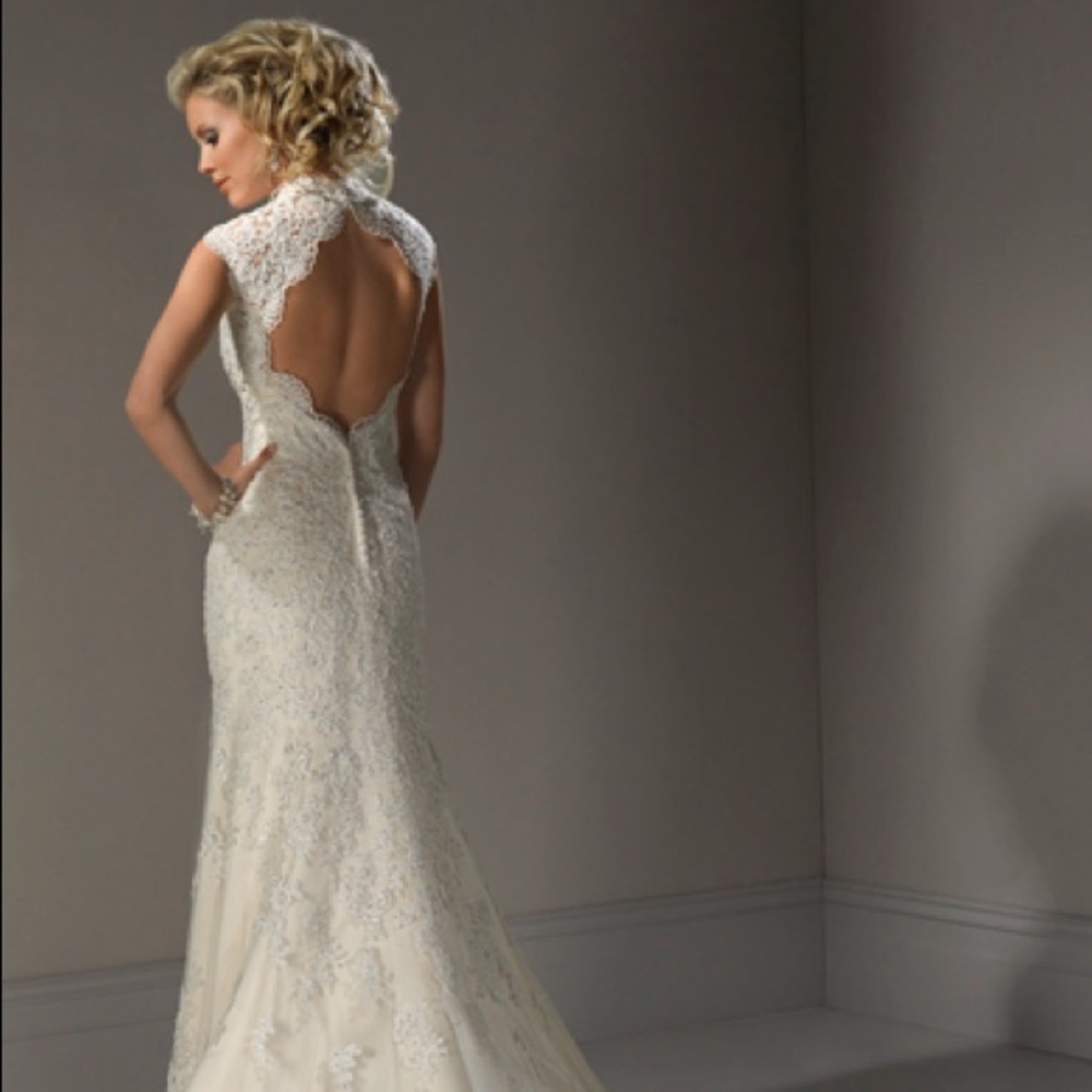NWT Maggie Soterro Bernadette Wedding Dress